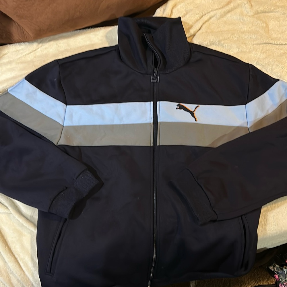 Puma vintage zip-up hoodie size large worn once like new